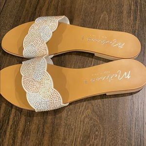 Matisse rhinestone sandals 8M. New never worn